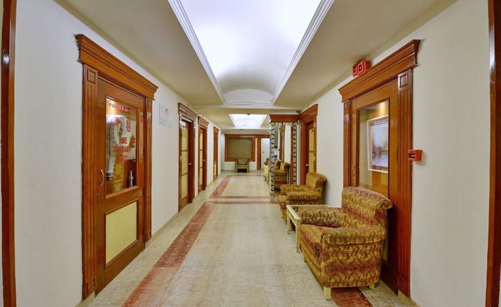 Hotel Park Grand Chandīgarh Exterior foto